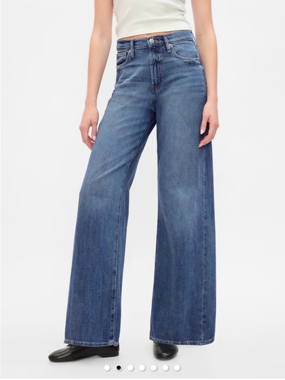 GAP Wide-Leg High-Rise Jeans in Medium Blue Wash